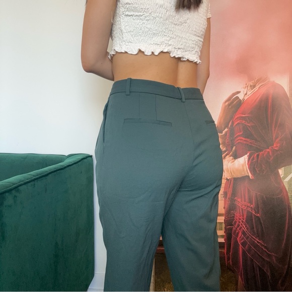 Babaton Aritzia Vogue Wool Trouser Pleated Pant Size 10 - Picture 2 of 8